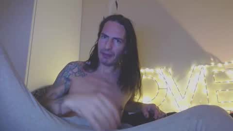 Bailey online show from 03-02-26, 12:02