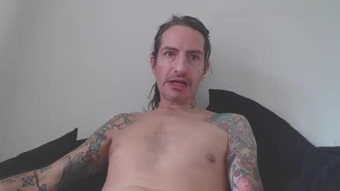 Bailey online show from 03-24-26, 12:10