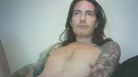 Snapshot of bailey39 chatting on 06-30-26, 01:17 Bailey online show from 06-30-26, 01:17