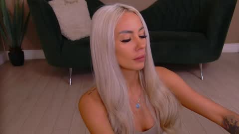 bailey_rush online show from 04-15-26, 06:48