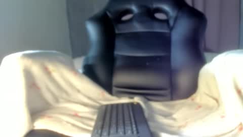 IM BAILEY online show from 11-11-25, 02:55