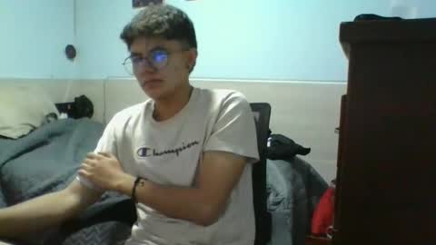 Snapshot of bal3n chatting on 12-06-24, 10:52 Bal3n online show from 12-06-24, 10:52