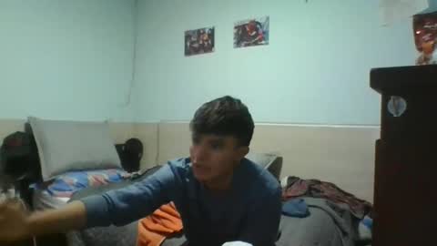 Snapshot of bal3n chatting on 01-18-25, 05:37 Bal3n online show from 01-18-25, 05:37