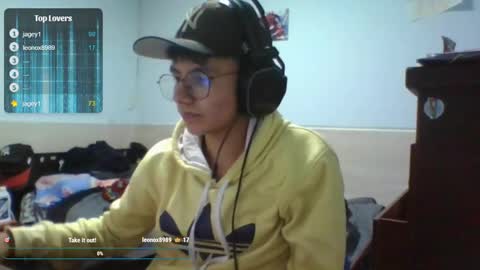 Snapshot of bal3n chatting on 03-09-25, 06:06 Bal3n online show from 03-09-25, 06:06