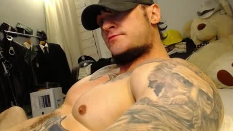 Snapshot of ballard_ chatting on 07-01-26, 12:45 Bret Ballard online show from 07-01-26, 12:45