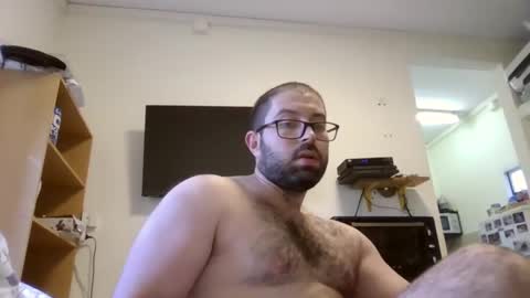 Snapshot of balloonman835316 chatting on 02-10-25, 12:18 balloonman835316 online show from 02-10-25, 12:18