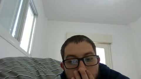 Snapshot of balloonman835316 chatting on 02-25-25, 10:47 balloonman835316 online show from 02-25-25, 10:47