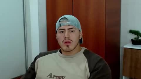 Andres -  online show from 02-25-25, 01:50