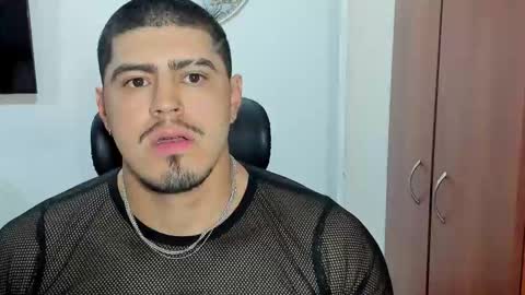 Andres -  online show from 10-27-25, 10:52