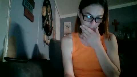 Snapshot of bamacpl80 chatting on 03-23-26, 01:31 bamacpl80 online show from 03-23-26, 01:31