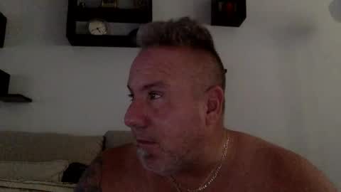 Snapshot of banana5289 chatting on 06-30-26, 09:38 banana5289 online show from 06-30-26, 09:38
