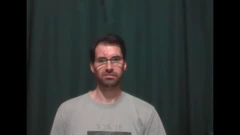 Ezequiel online show from 04-16-26, 02:12