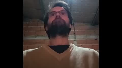 Snapshot of banana_argen_15 chatting on 07-14-26, 01:19 Ezequiel online show from 07-14-26, 01:19