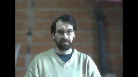 Snapshot of banana_argen_15 chatting on 07-14-26, 12:33 Ezequiel online show from 07-14-26, 12:33