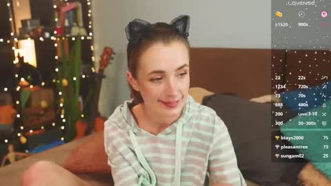 Ellen and  online show from 03-12-26, 11:44