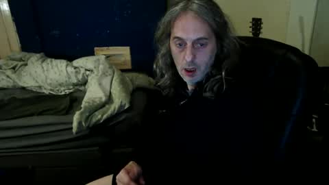Snapshot of bangintoleather chatting on 04-26-26, 02:09 bangintoleather online show from 04-26-26, 02:09