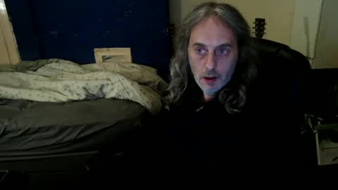 Snapshot of bangintoleather chatting on 05-02-26, 01:32 bangintoleather online show from 05-02-26, 01:32