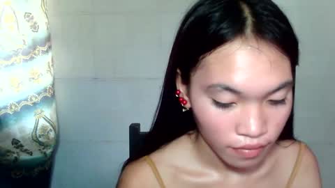 baninay810654 online show from 05-06-26, 12:30