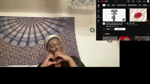 Snapshot of bankofchell chatting on 03-28-26, 05:29 Chelly online show from 03-28-26, 05:29