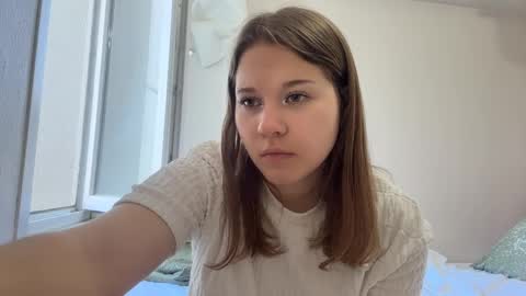 Snapshot of baosznejkowski chatting on 05-06-26, 01:27 Sumi online show from 05-06-26, 01:27
