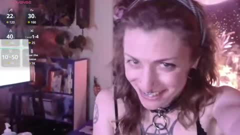 Snapshot of baphomette_ts chatting on 02-06-25, 04:53 Baphomette online show from 02-06-25, 04:53
