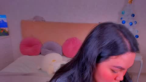 Barbie Kim online show from 12-21-24, 07:49