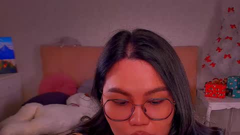 Barbie Kim online show from 01-24-25, 03:02