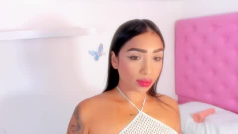 Snapshot of barbarahills_21 chatting on 03-01-26, 05:26 Barbie Hills online show from 03-01-26, 05:26