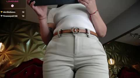 Snapshot of barbaratyleer chatting on 05-11-26, 03:07 BARBARA online show from 05-11-26, 03:07
