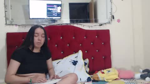 Snapshot of barbaraylola chatting on 01-18-25, 01:52 barbaraylola online show from 01-18-25, 01:52