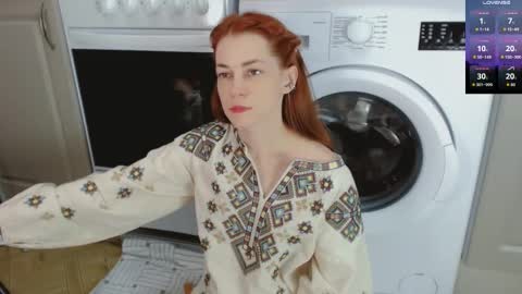 Amina online show from 10-17-25, 06:21