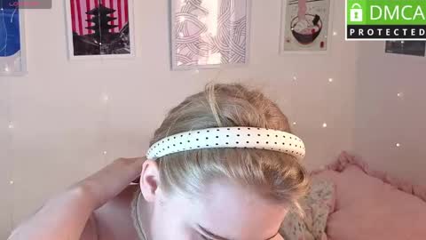 Barbie Staze online show from 06-08-26, 02:45