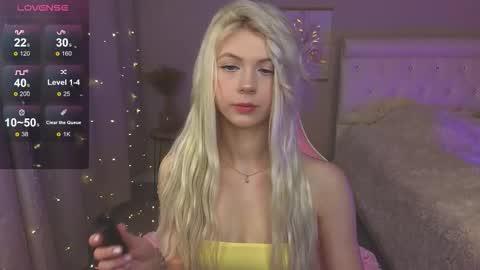 Stacy online show from 12-15-25, 03:33