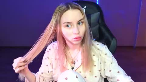 Eva online show from 03-01-25, 12:12