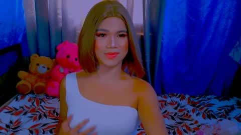Barbie online show from 05-26-26, 04:52