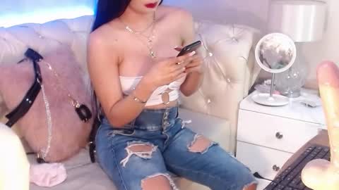 barbiefox_ online show from 12-16-25, 12:37