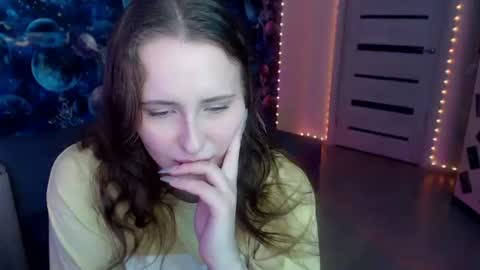 Snapshot of barbiepie chatting on 11-08-25, 03:56 barbiepie online show from 11-08-25, 03:56