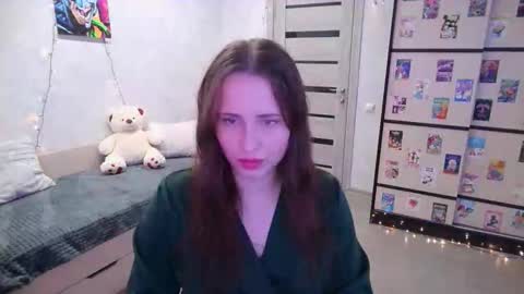 Snapshot of barbiepie chatting on 11-10-25, 02:43 barbiepie online show from 11-10-25, 02:43