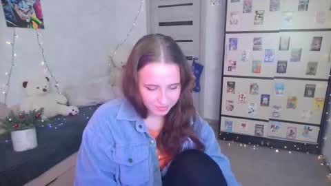 Snapshot of barbiepie chatting on 12-18-25, 11:38 barbiepie online show from 12-18-25, 11:38