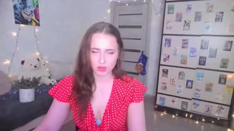 Snapshot of barbiepie chatting on 12-20-25, 04:25 barbiepie online show from 12-20-25, 04:25