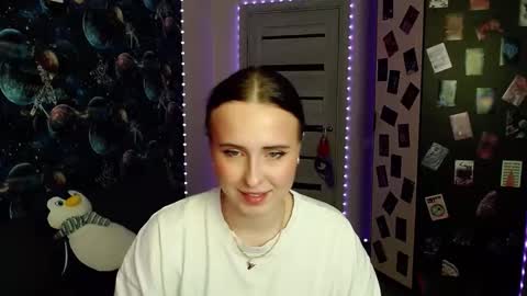 Snapshot of barbiepie chatting on 12-23-25, 10:46 barbiepie online show from 12-23-25, 10:46