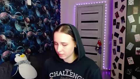 Snapshot of barbiepie chatting on 01-11-26, 09:58 barbiepie online show from 01-11-26, 09:58