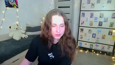 Snapshot of barbiepie chatting on 03-03-26, 06:25 barbiepie online show from 03-03-26, 06:25