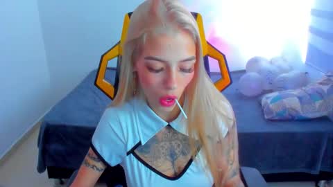 Barbie online show from 02-20-26, 07:47