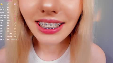 Snapshot of barbimia chatting on 06-10-26, 02:49 Mia online show from 06-10-26, 02:49