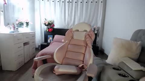 VALENTINA online show from 12-04-25, 02:32