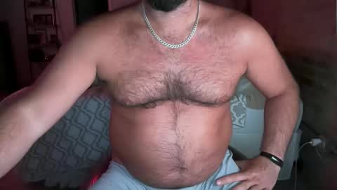 Snapshot of barebackheat chatting on 06-11-26, 04:54 Barebackheat online show from 06-11-26, 04:54