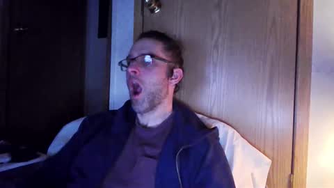 Snapshot of barebearstudio chatting on 03-18-26, 06:38 barebearstudio online show from 03-18-26, 06:38