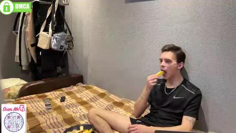 Snapshot of barney_kevin chatting on 01-20-25, 09:22 Fansly Barney and Kevin T online show from 01-20-25, 09:22