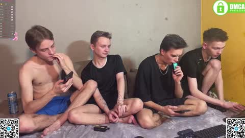 Snapshot of barney_kevin chatting on 01-27-25, 08:28 Fansly Barney and Kevin T online show from 01-27-25, 08:28